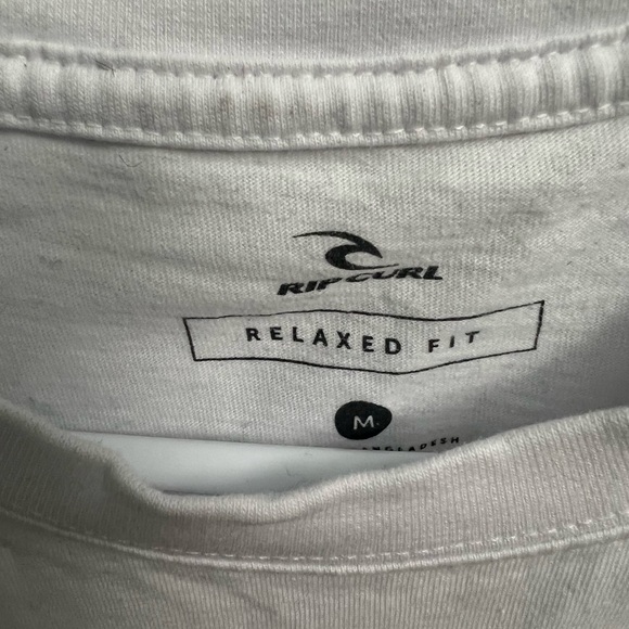 Men’s rip curl T-shirt - Picture 4 of 4